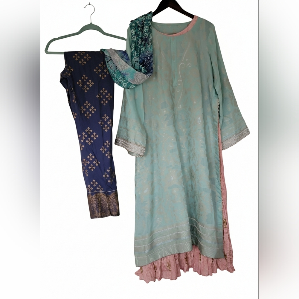 Seafoam & Silver Embroidered Anarkali:  - 5 Piece Versatility. Medium